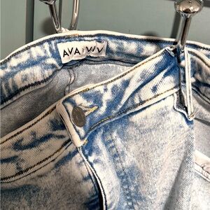 AVA & VIV Slim-Straight High Rise Ankle Denim Jeans | Acid Wash | Size 20